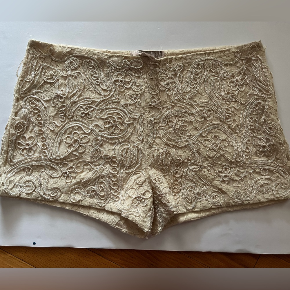 Forever 21 lace and beaded short